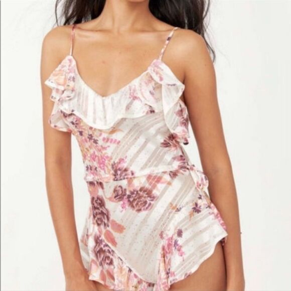 Free People Hold Me Close Floral Teddy In Pink - Picture 5 of 7